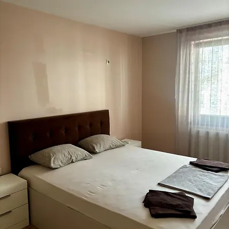 Markapart 4 - Center - Sleeps 5