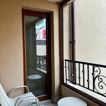 Markapart 4 - Center - Sleeps 5 * Ruse